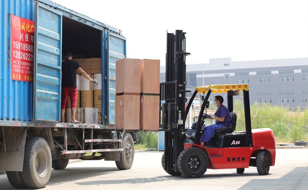 工廠(chǎng)車(chē)間